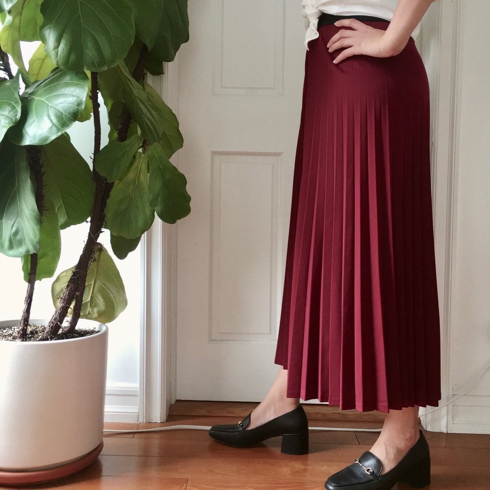 Oak + Fort Elastic Waist Pleated Pants - Picture 2 of 8